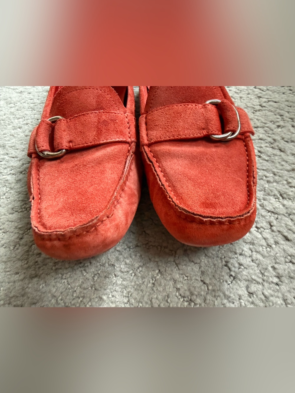 Prada flat - Picture 2 of 7